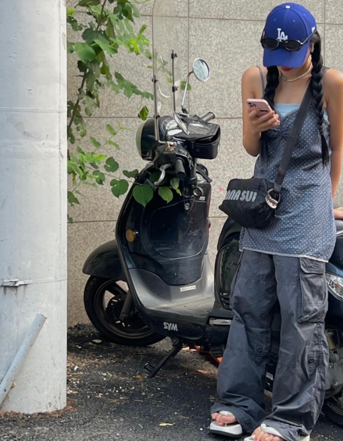 안나수이 블랙 퀄팅 크로스백(정품) 상품이미지3