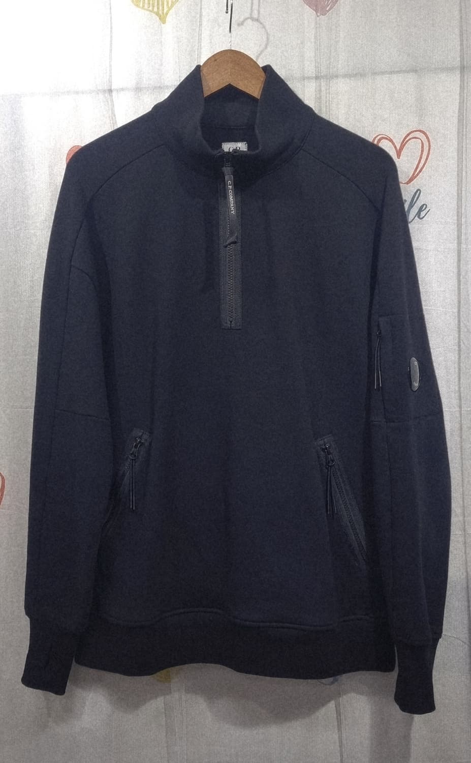 정품) CP컴퍼니 하프집업 스웨트 셔츠  상품이미지1