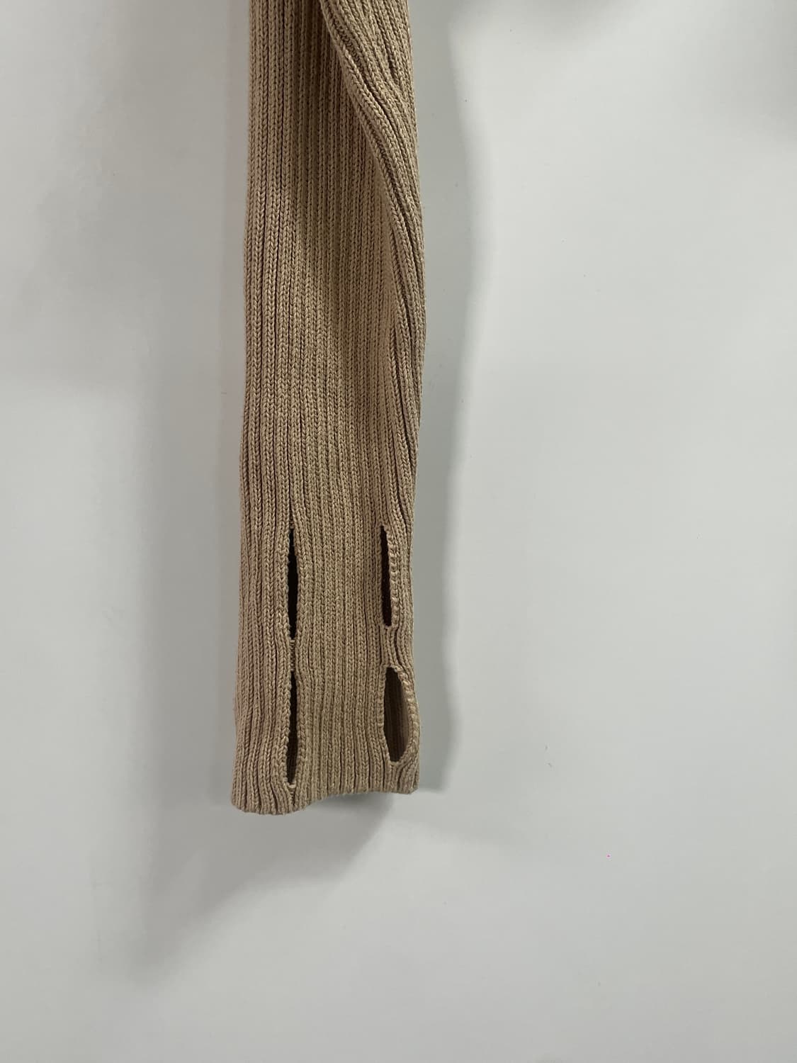 마뗑킴 핑거홀 골지 볼레로 가디건 (on.182) 상품이미지4