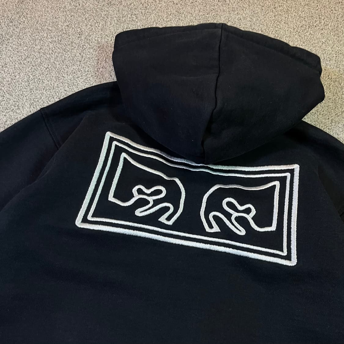 오베이 빅로고 후드티 상품이미지3