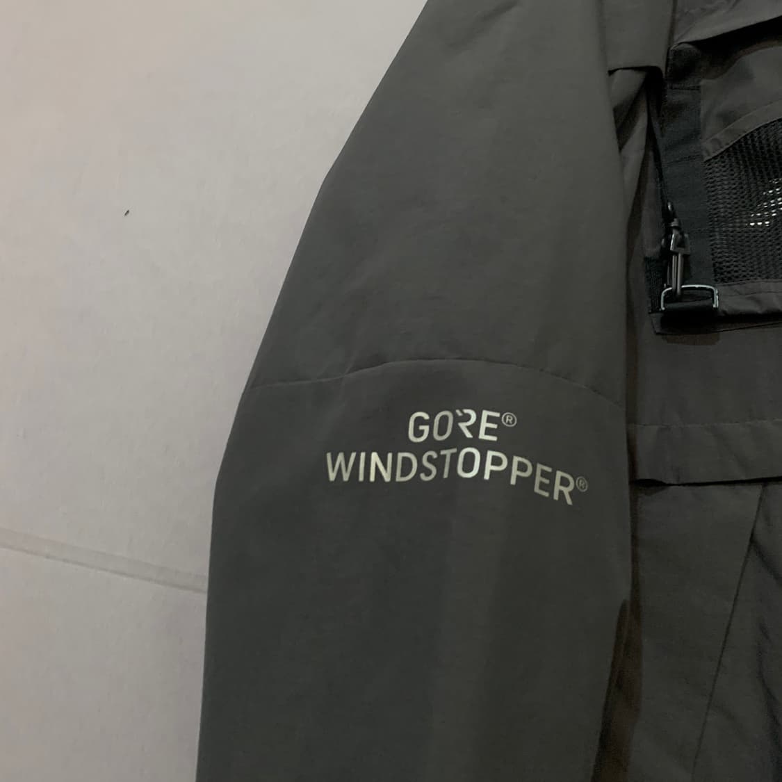 L 뉴발란스 고어텍스 유틸리티 GTX 카고 바람막이 자켓 상품이미지4