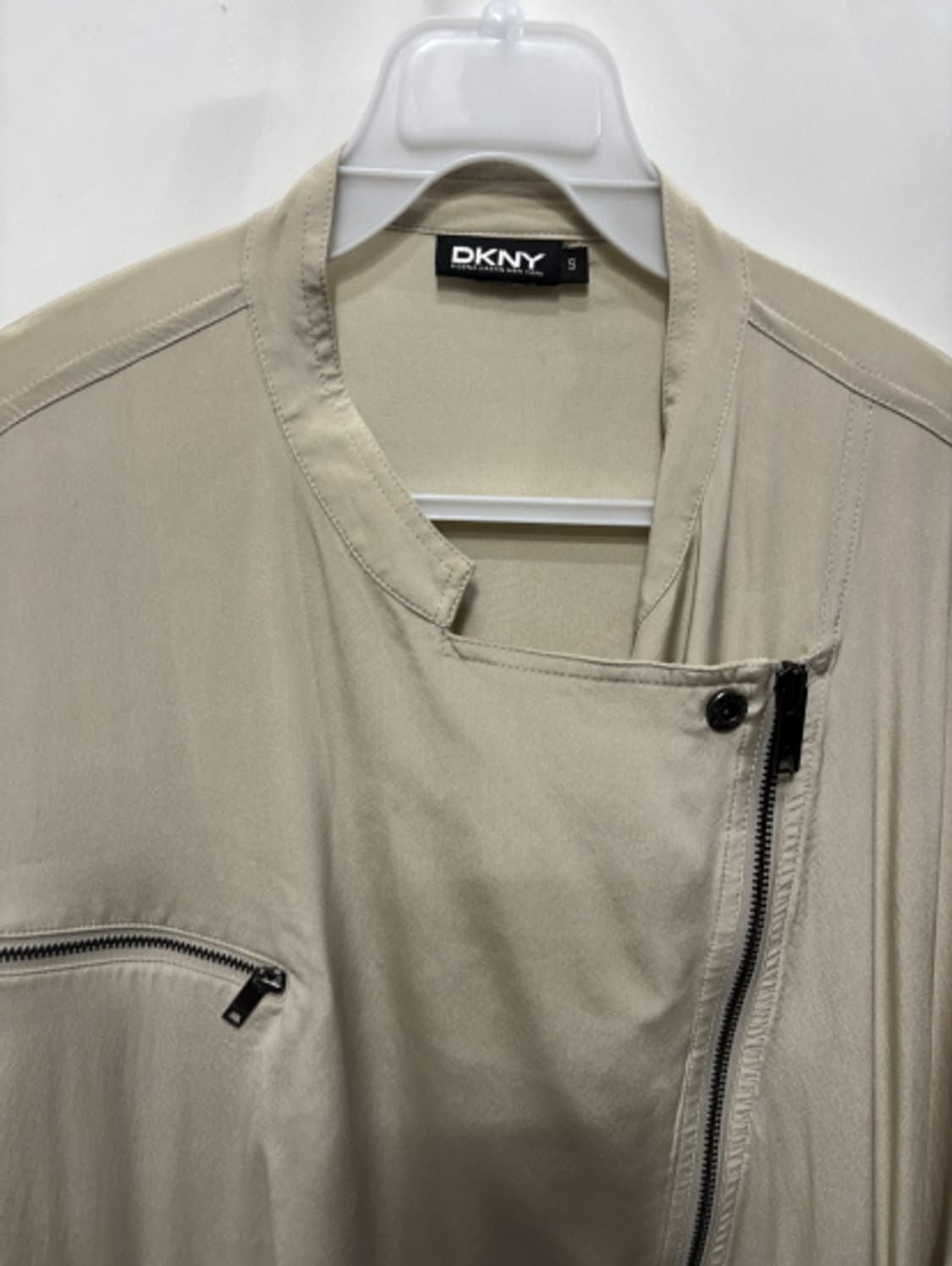 DKNY 비대칭 지퍼 유틸리티 자켓 상품이미지2