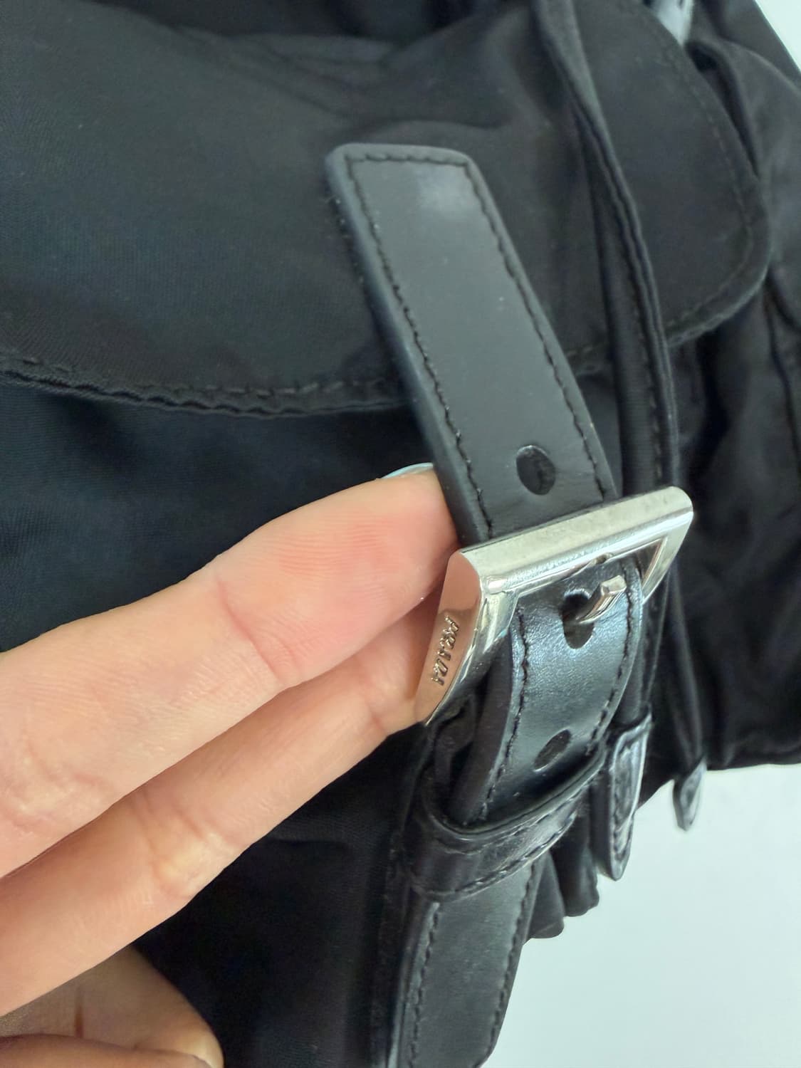 프라다 나일론 백팩 미디움 상품이미지5