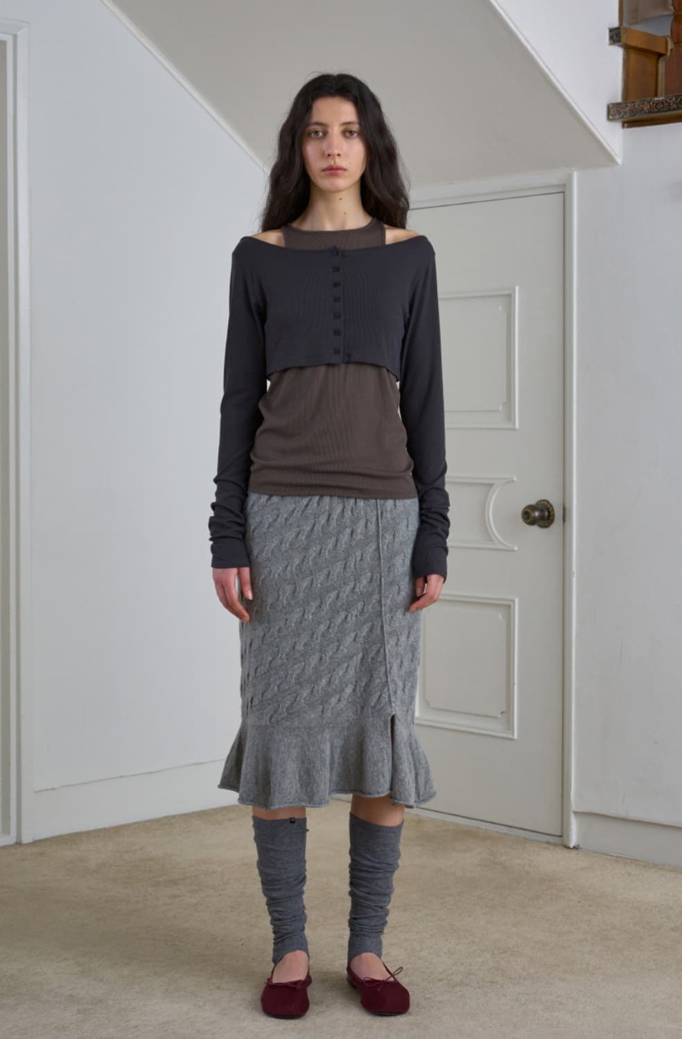 시메트릭퍼센트 케이블 니트 스커트 그레이 상품이미지2