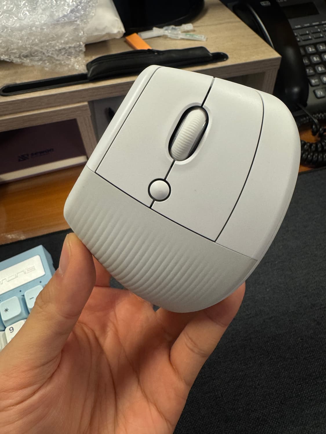 [새상품급] 로지텍 버티컬 마우스 상품이미지1