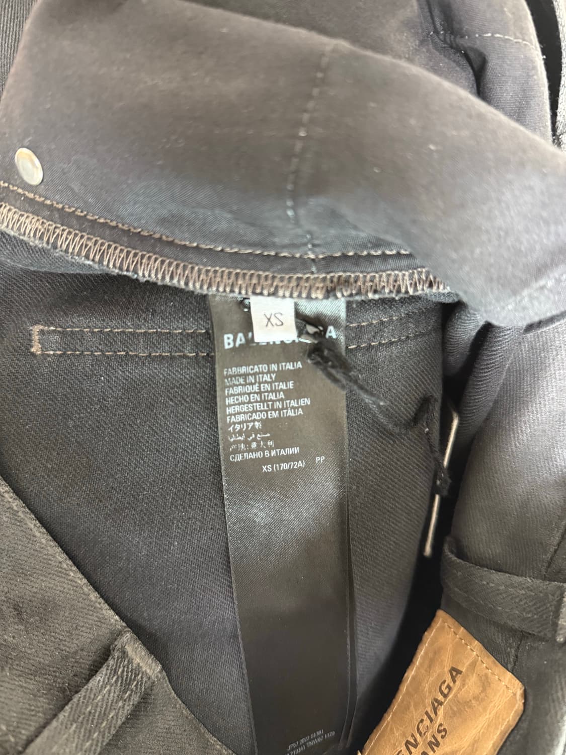 발렌시아가 코티드 배기 데님팬츠 블랙 xs사이즈 상품이미지8