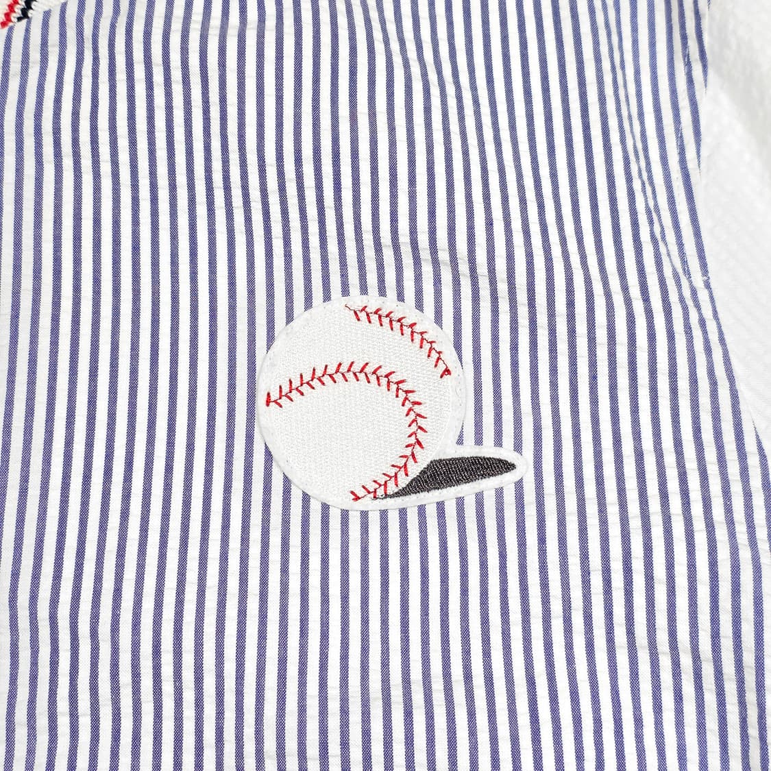 톰브라운 베이스볼 자수 시어서커 블루종 자켓 상품이미지3