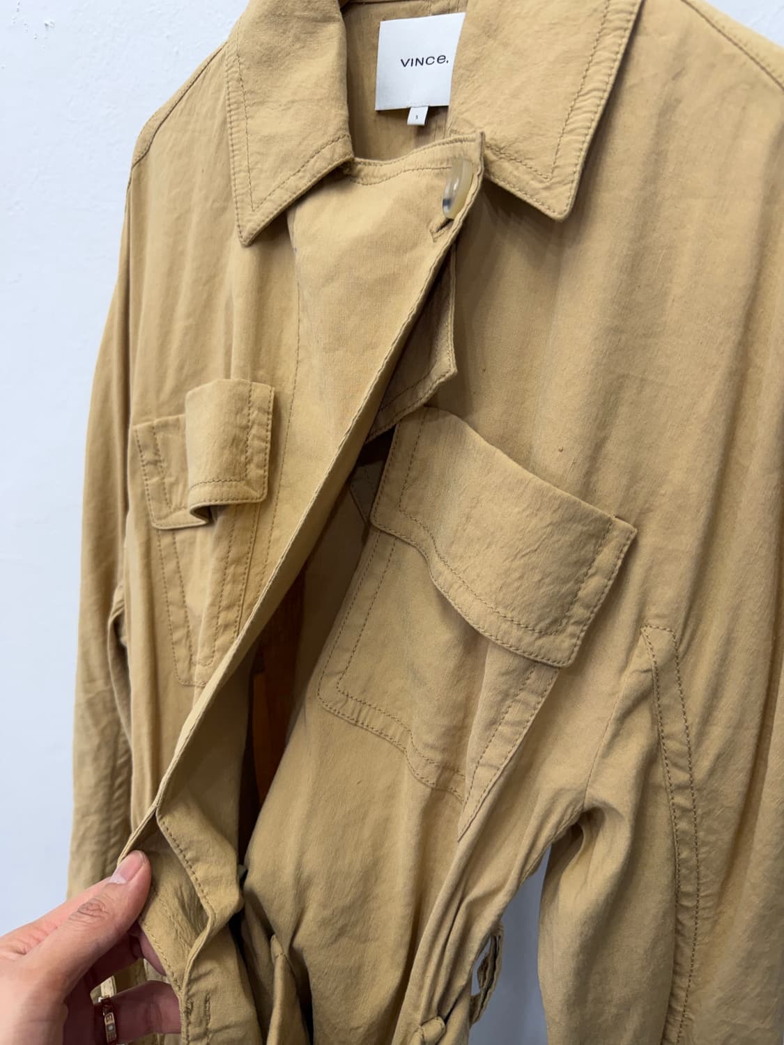 정품) VINCE 빈스 카키색 벨트 자켓 S  상품이미지5