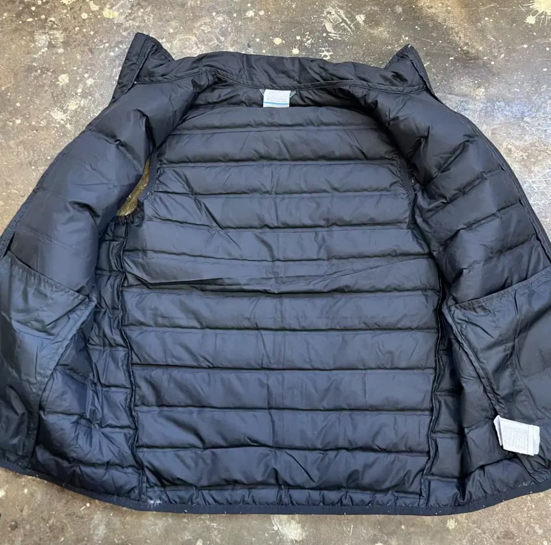 M) 컬럼비아 경량 덕다운 패딩 조끼 콜롬비아 오리털 패딩 조끼 상품이미지5