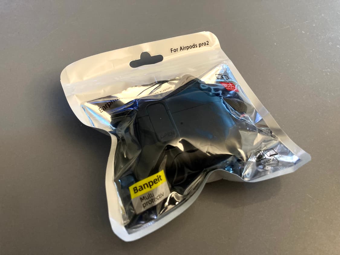 (새상품)에어팟 프로2 마그네틱 락 범퍼 케이스 상품이미지1