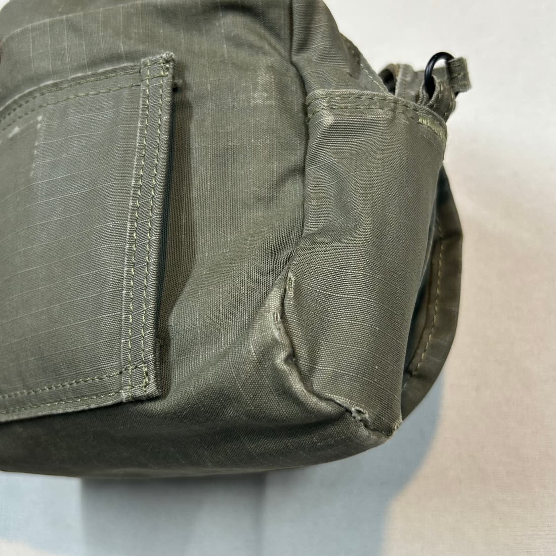 요시다 포터 미니 크로스백 숄더백 지갑 올리브 그린 V15 상품이미지9