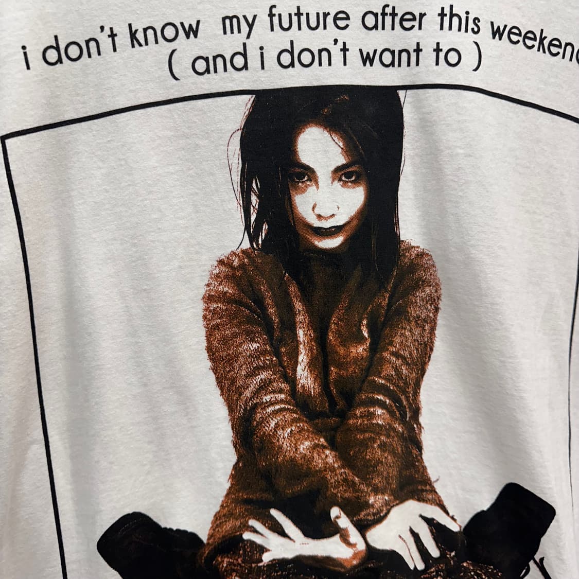 White Bjork Print T-Shirt 상품이미지5