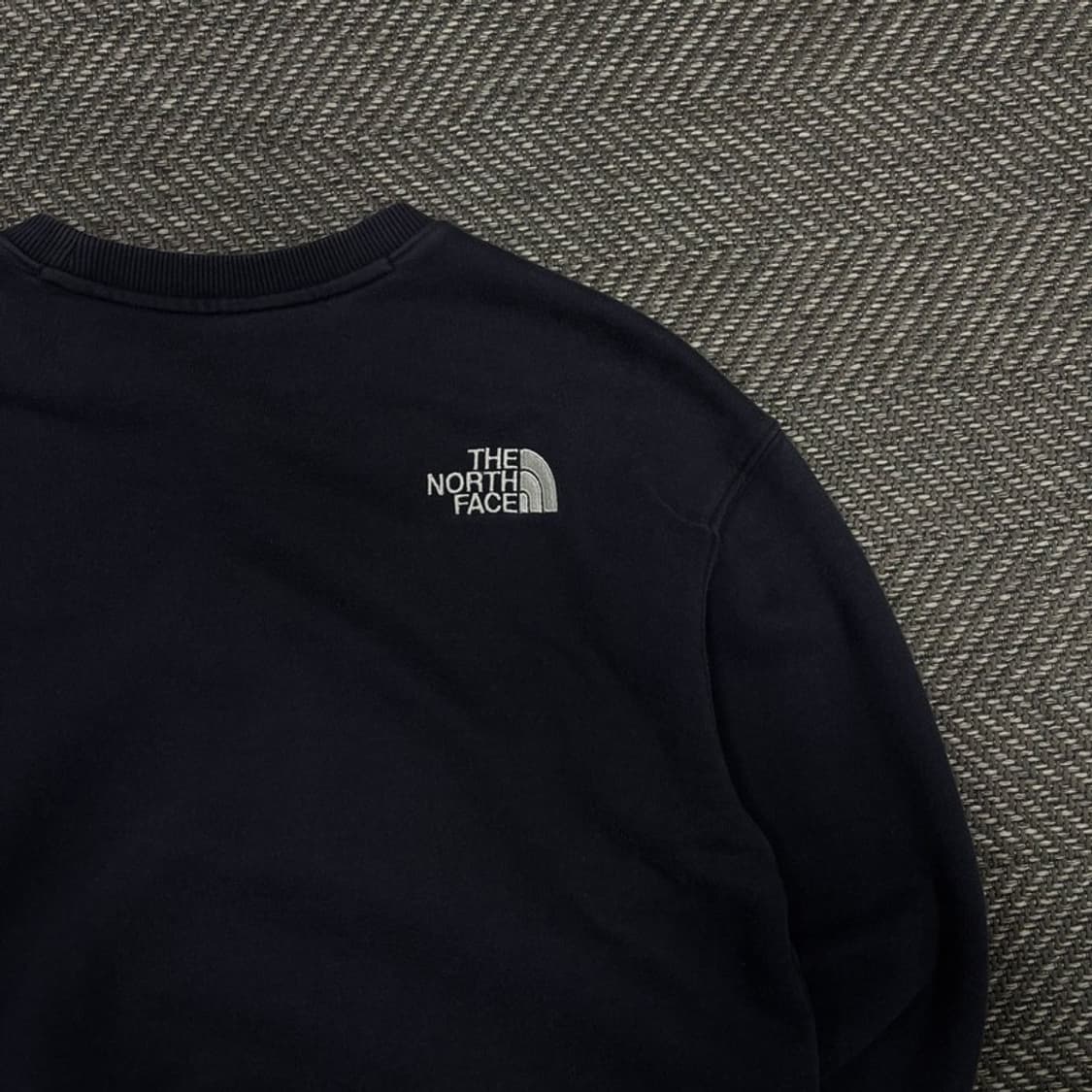 노스페이스 눕시로고 맨투맨 v0271 상품이미지5