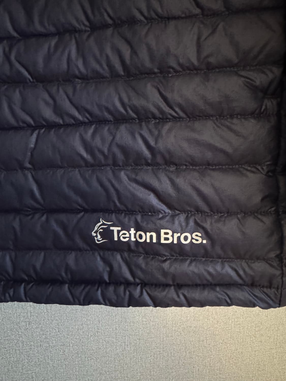 티톤 브로스 다운 재킷 네이비 105 상품이미지2