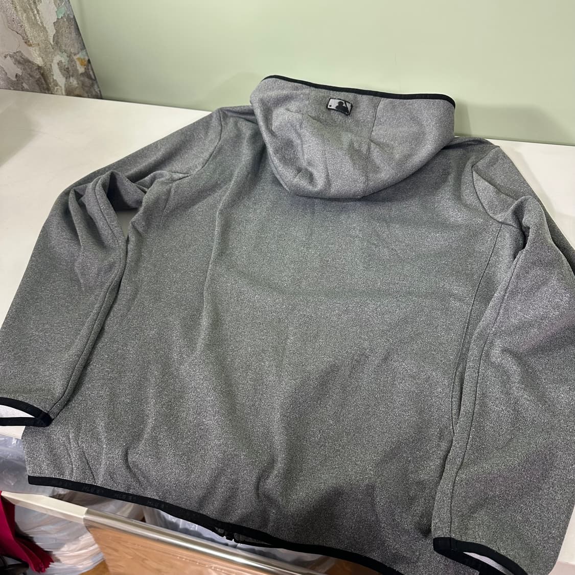 100 L MLB 진그레이 LA다저스 져지재질 웜후드자켓 상품이미지5