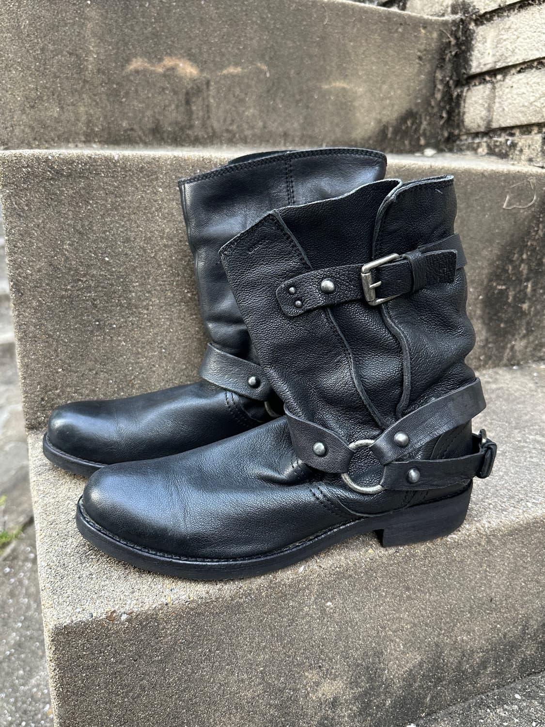 Geox Italy buckle detail bondage boots 상품이미지3