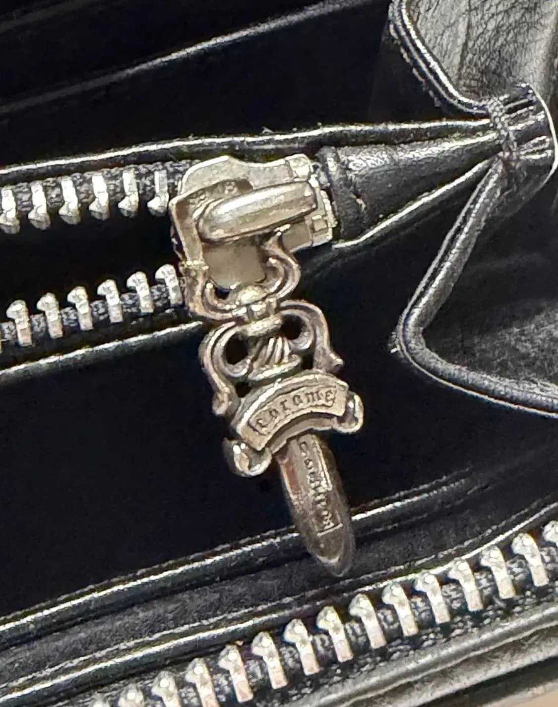 크롬하츠 패치 장지갑 상품이미지4