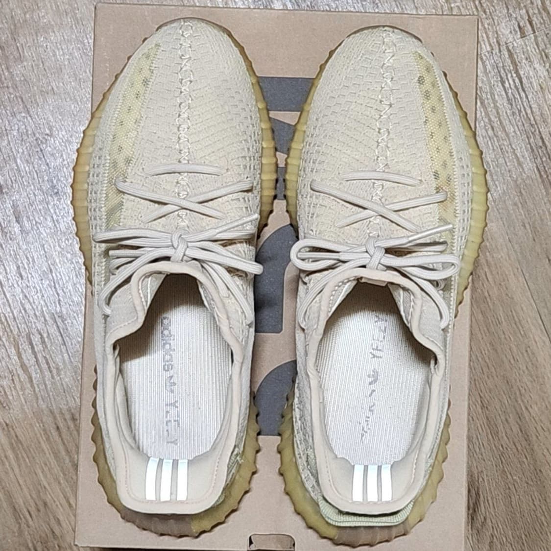 아디다스 이지부스트 285 플랙스 350 상품이미지4