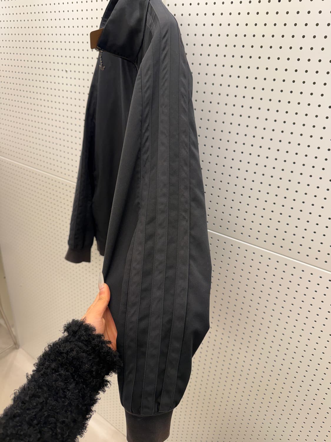 아디다스 오리지널 블랙 트랙 자켓 U1033 상품이미지6