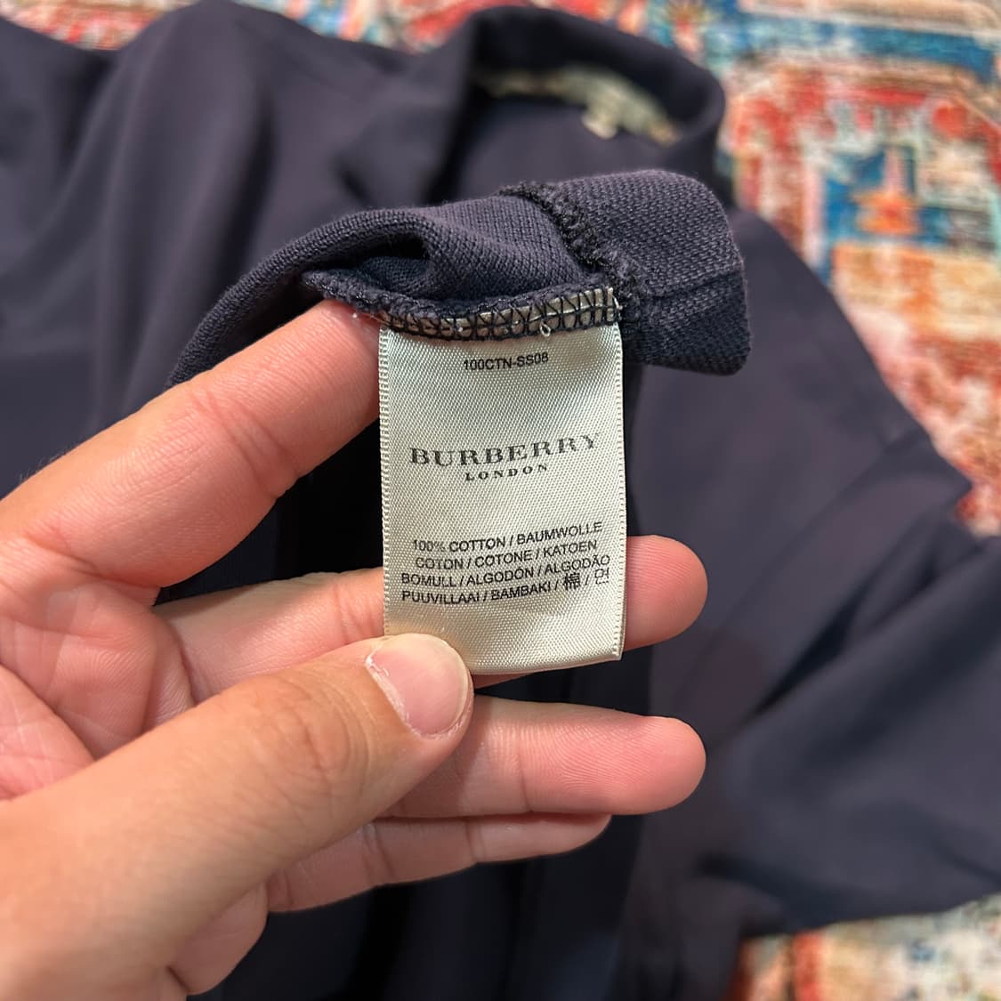 [L] 버버리 네이비 크롭핏 카라 반팔 상품이미지5