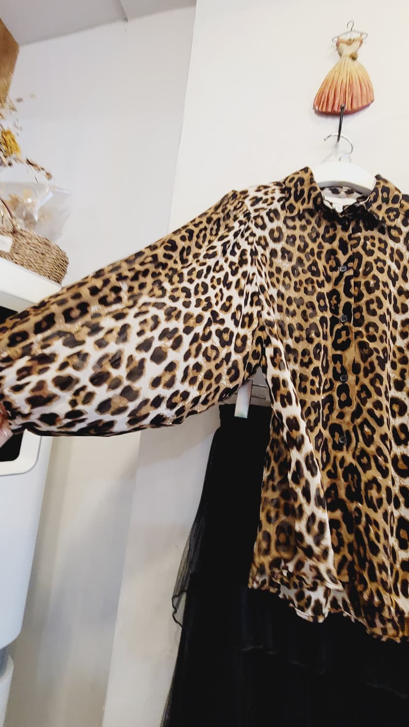 H&M 벌룬  레오파드 쉬폰 블라우스.캉캉 샤 스커트 상품이미지5