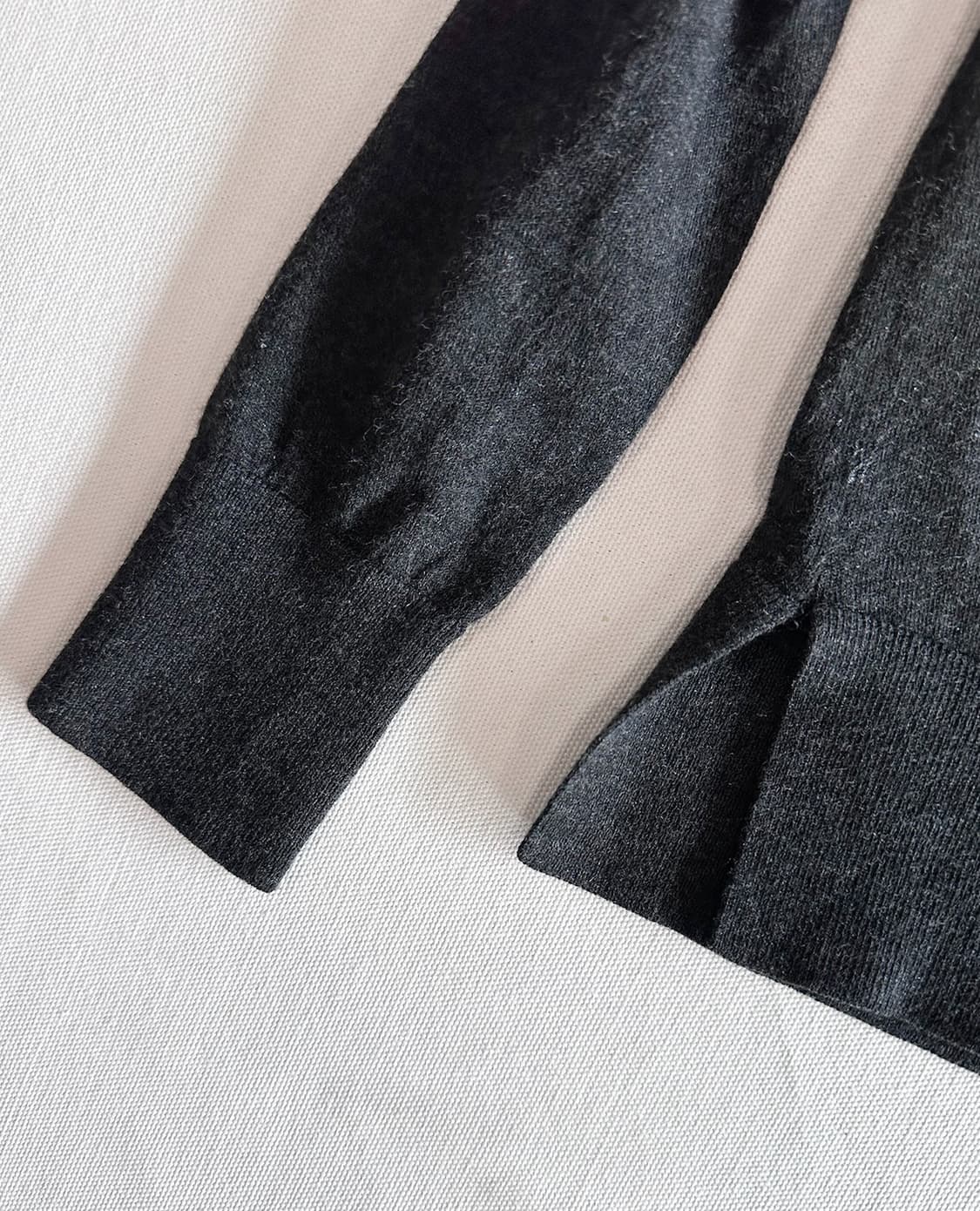 THEORY v-neck knit 상품이미지7