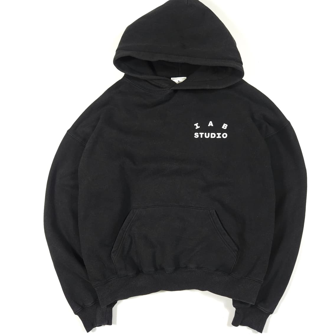 아이앱스튜디오 후드티 블랙 상품이미지1