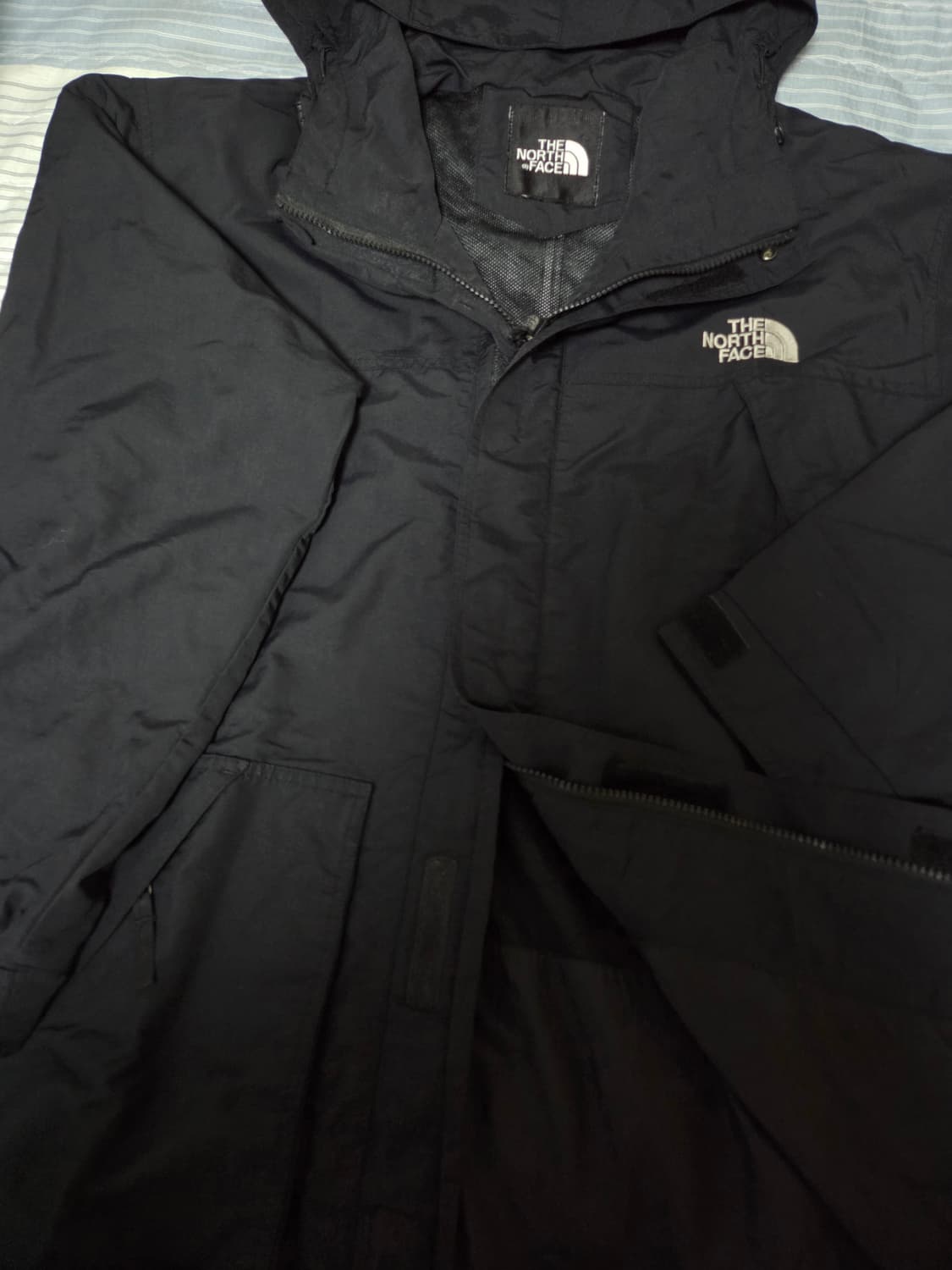 노스페이스 블랙 투웨이바람막이 상품이미지3