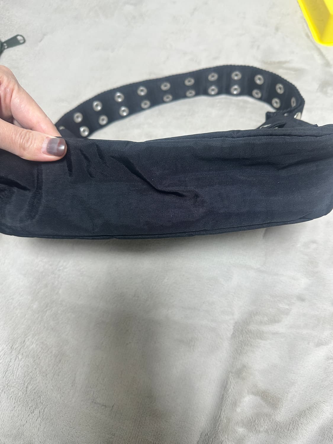 바쿠 X 몰리고다드 카고숄더백 Baggu 팝퍼 스트랩 블랙 상품이미지6