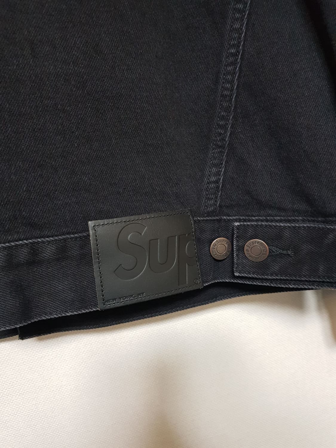 슈프림 시보리 데님 트러커 자켓 블랙 23SS 상품이미지4
