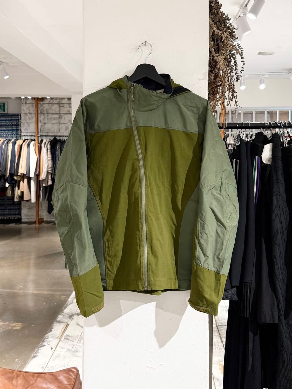 아크테릭스 그린 사이드와인더 콤프 고어텍스 자켓 상품이미지1