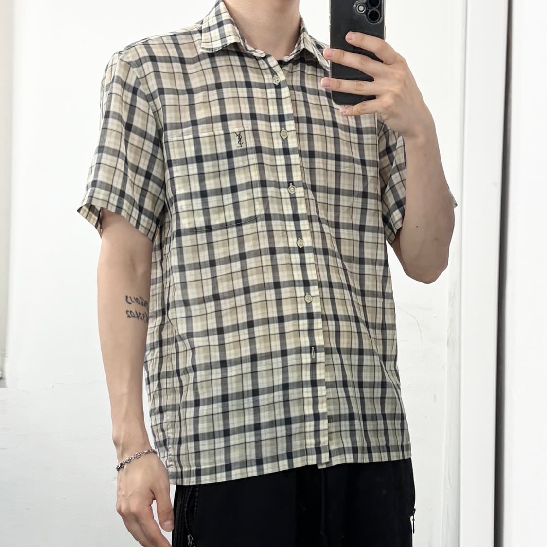 입생로랑 시스루 체크 반팔 셔츠 상품이미지2