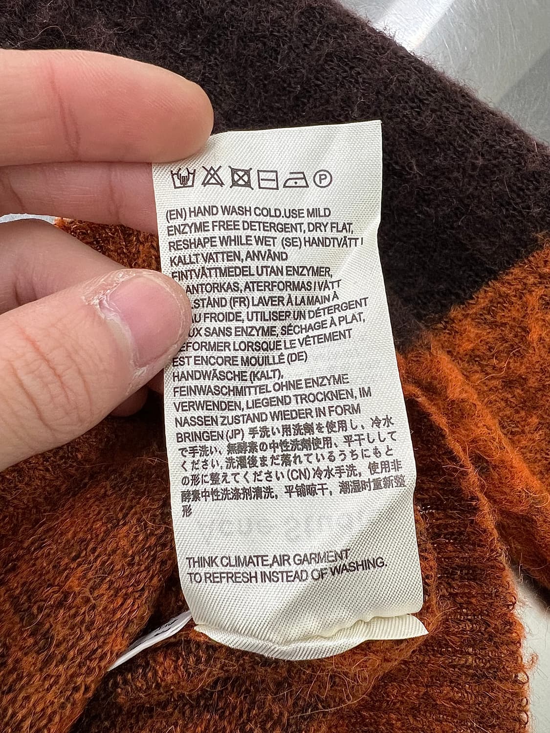 아크네 스튜디오 모헤어 브러쉬 니트 스웨터 상품이미지9