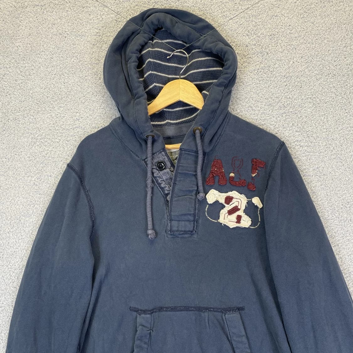 아베크롬비 앤 피치 빈티지 헨리넥 후드티 상품이미지2