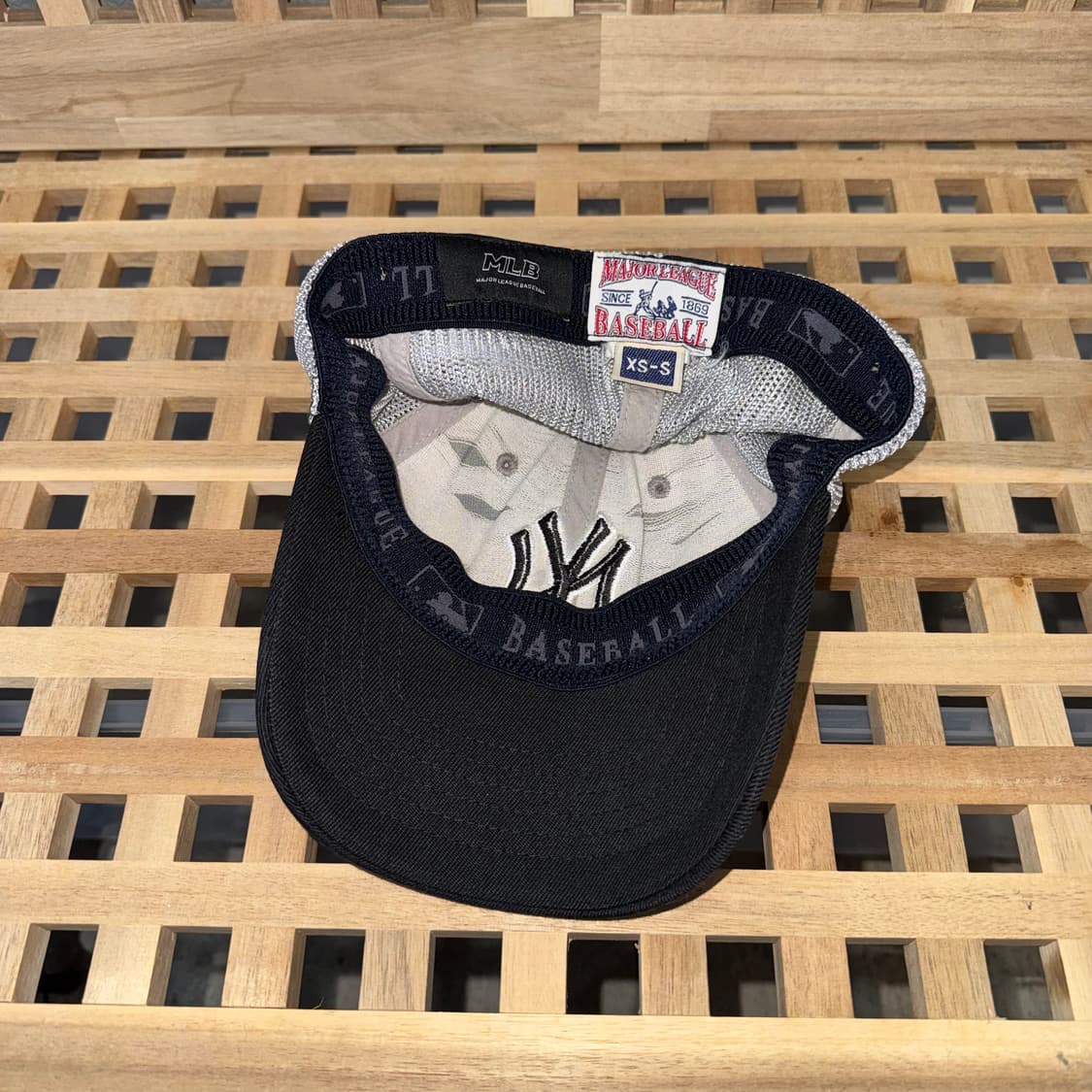 mlb 뉴욕 양키스 그레이 투톤 메쉬캡 상품이미지4