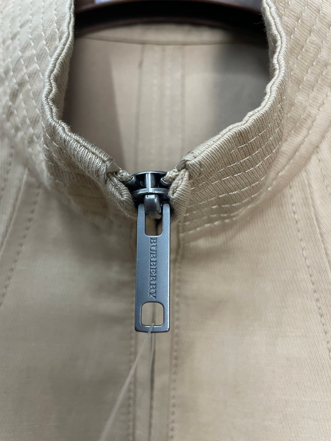 버버리 베이지 자켓 H2062 상품이미지4