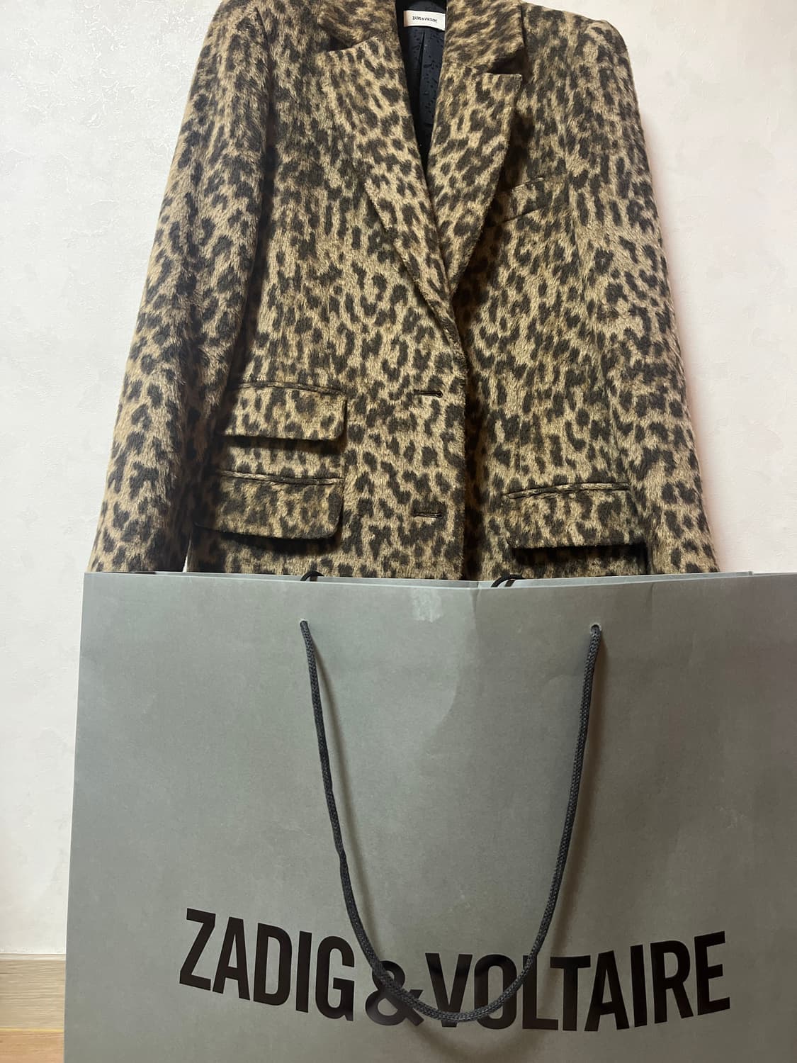 국내품절템) 쟈딕앤볼테르 violet 레오파드 코트 상품이미지7