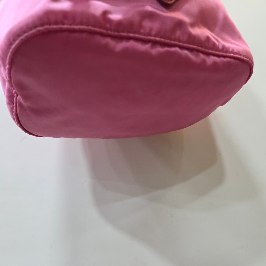 프라다 버킷  미니 크로스 상품이미지3