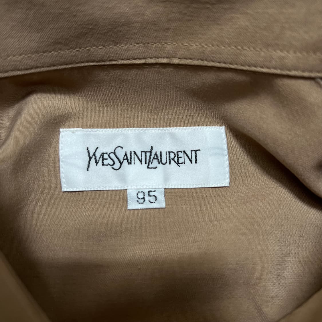 입생로랑 포켓 자수 로고 긴팔 셔츠 [베이지] M/95 상품이미지5