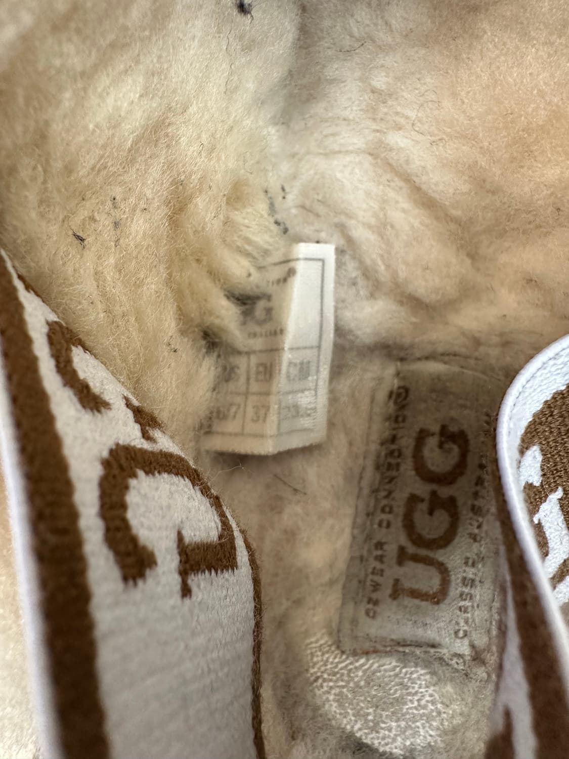 UGG 어그 코케트 슬리퍼 235 상품이미지7