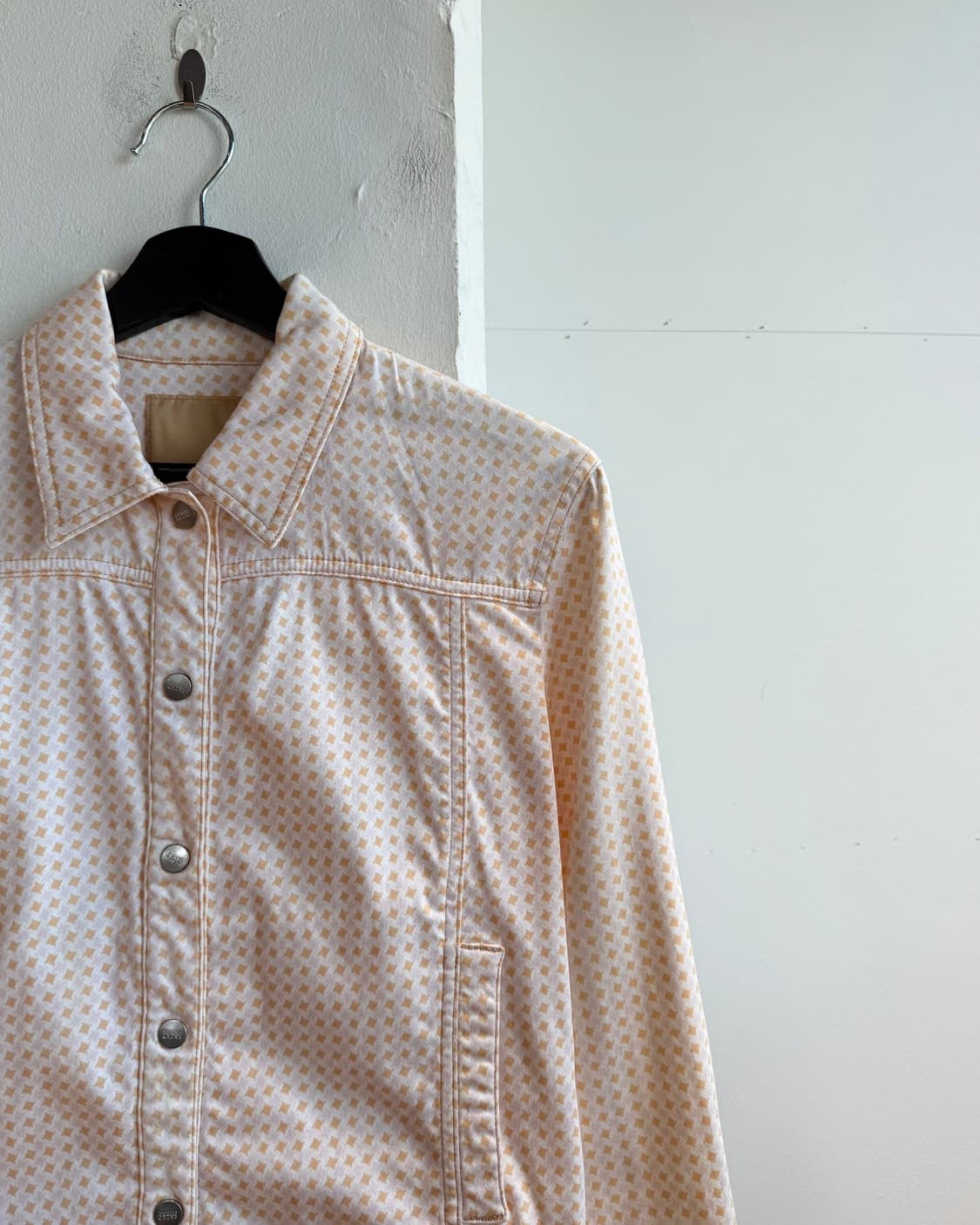 잔프랑코 페레 핑크 패턴 트러커 자켓  상품이미지5