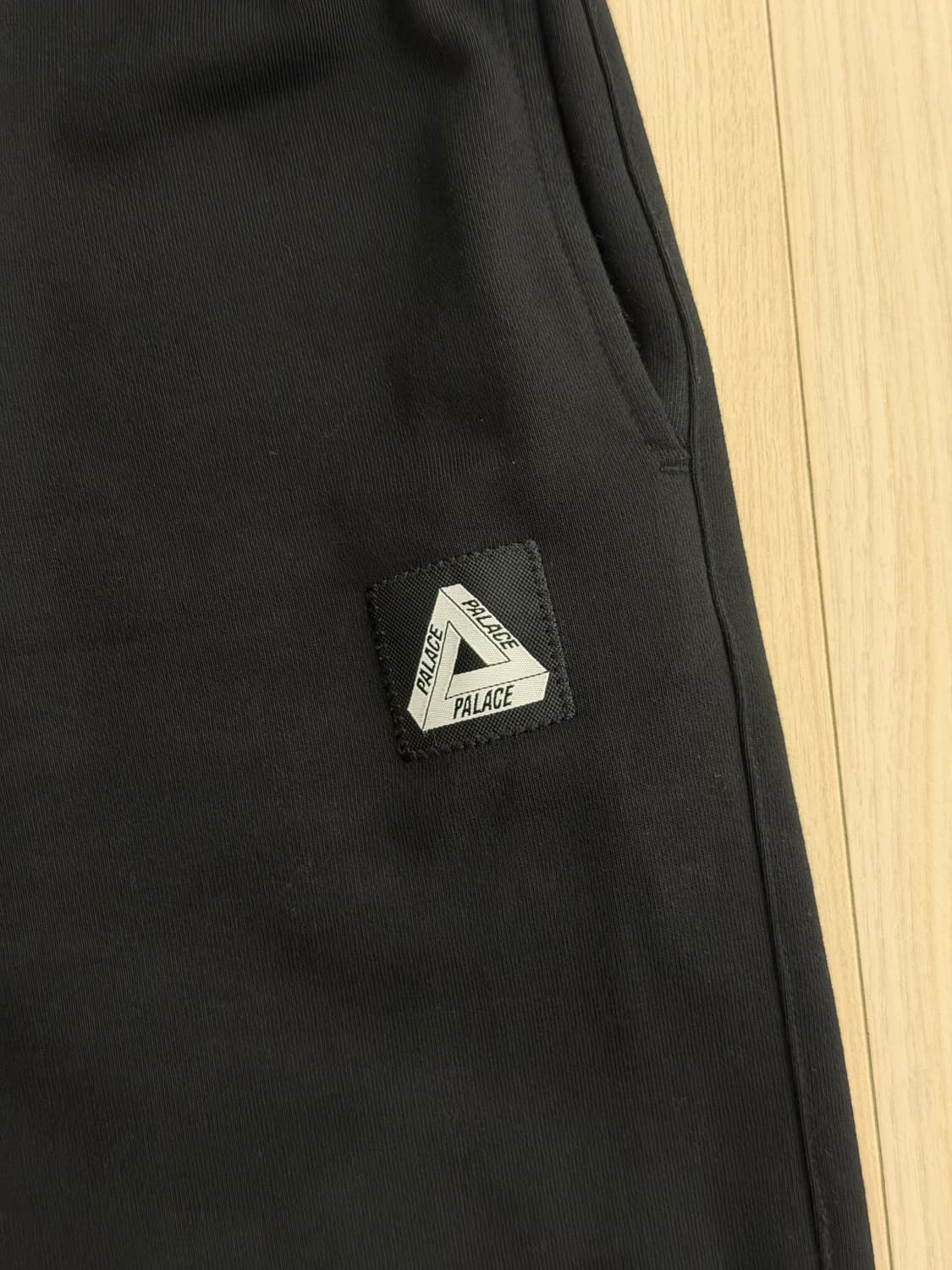 팔라스 스퀘어패치 조거팬츠 L 상품이미지3
