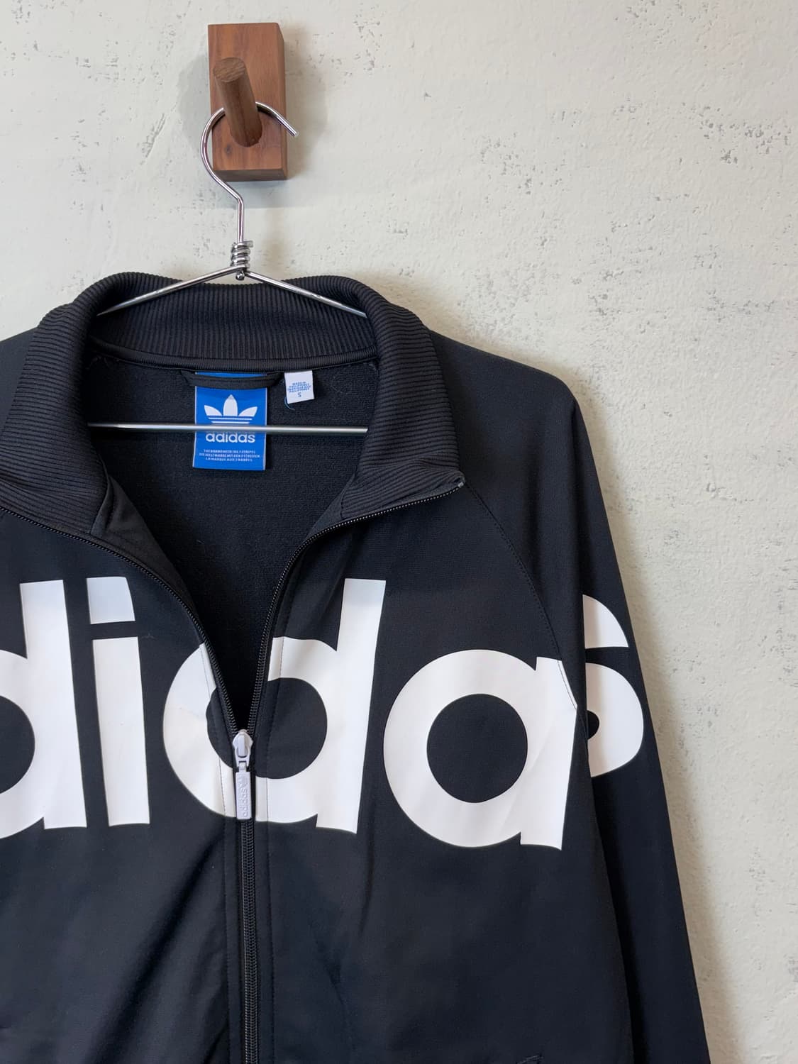 아디다스 빅로고 트랙탑 져지 상품이미지3