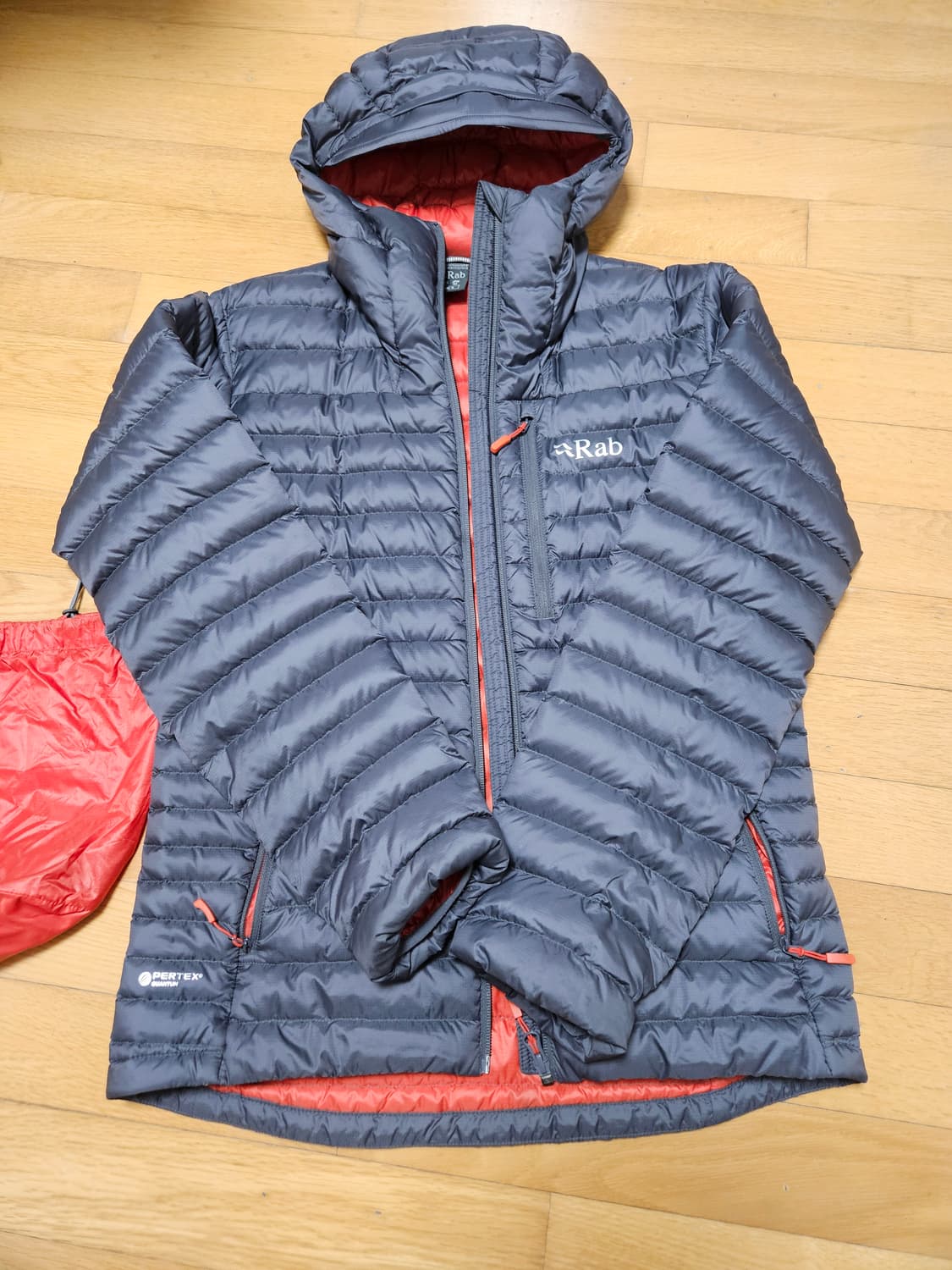 Rab 마이크로 알파인 경량패딩 그래핀 M 상품이미지2