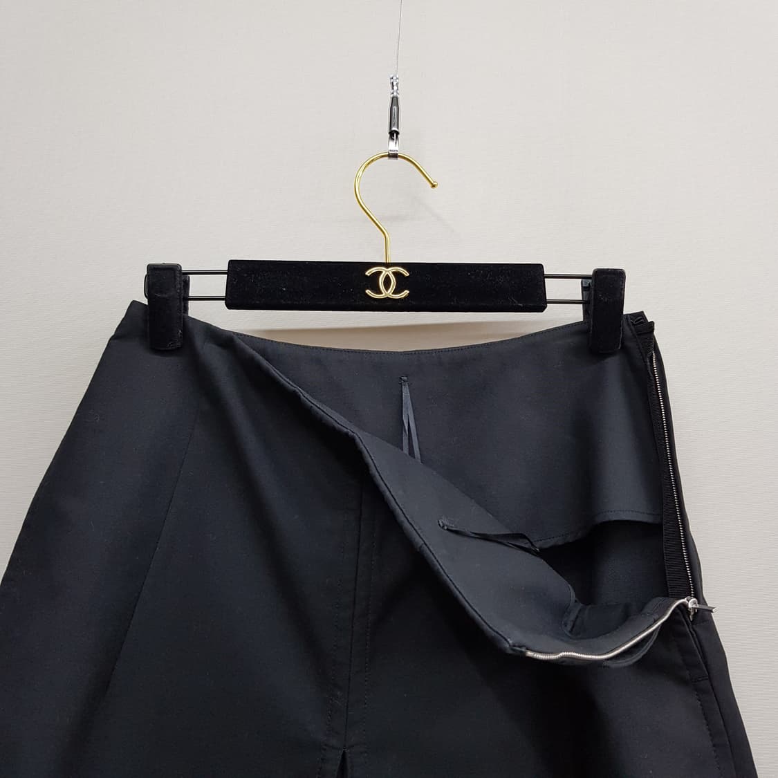 질샌더 JIL SANDER 블랙 코튼 플리츠 와이드 팬츠 32사이즈 상품이미지3