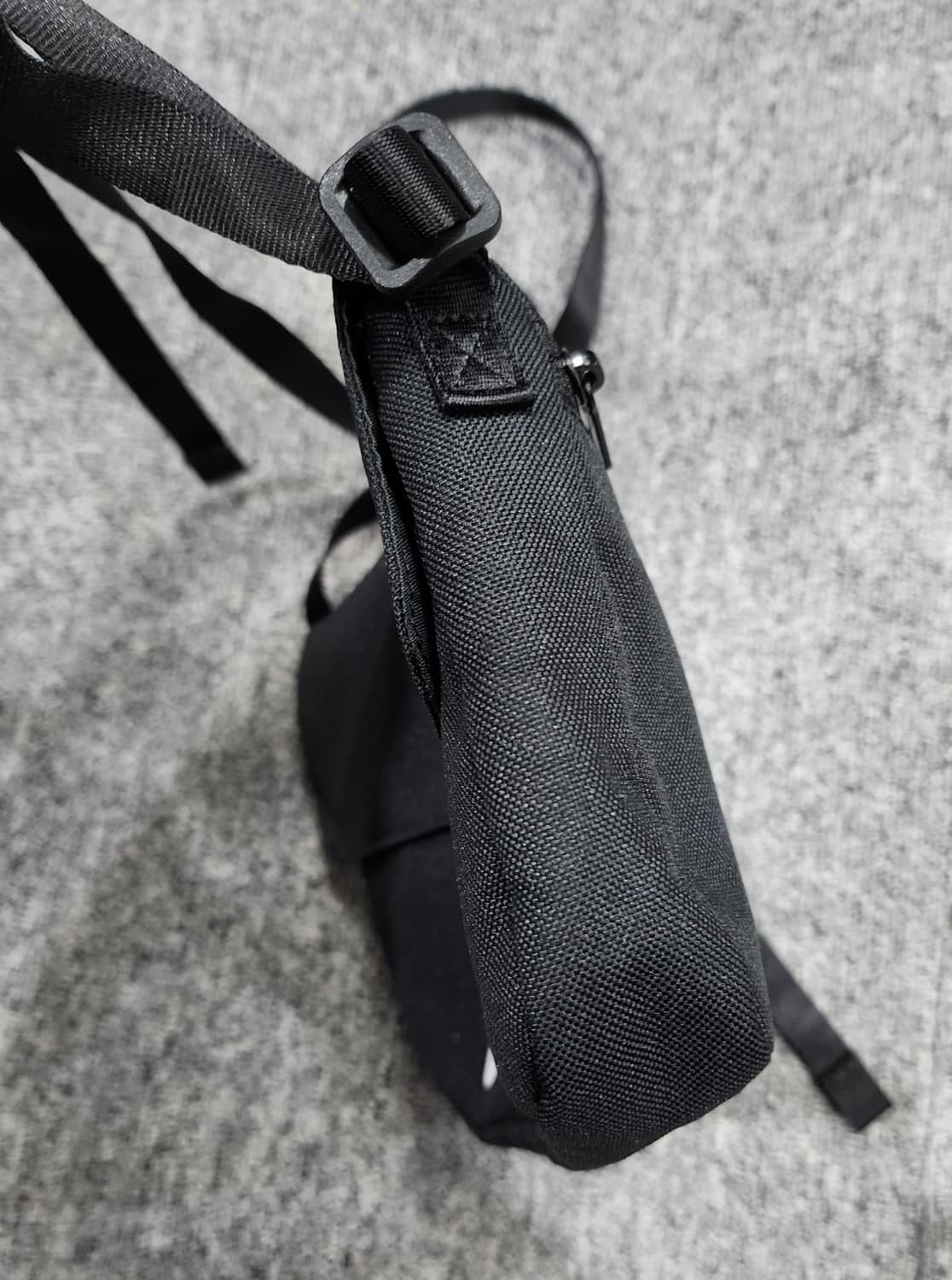 나이키 퓨추라 크로스백 미니백 가방 상품이미지6