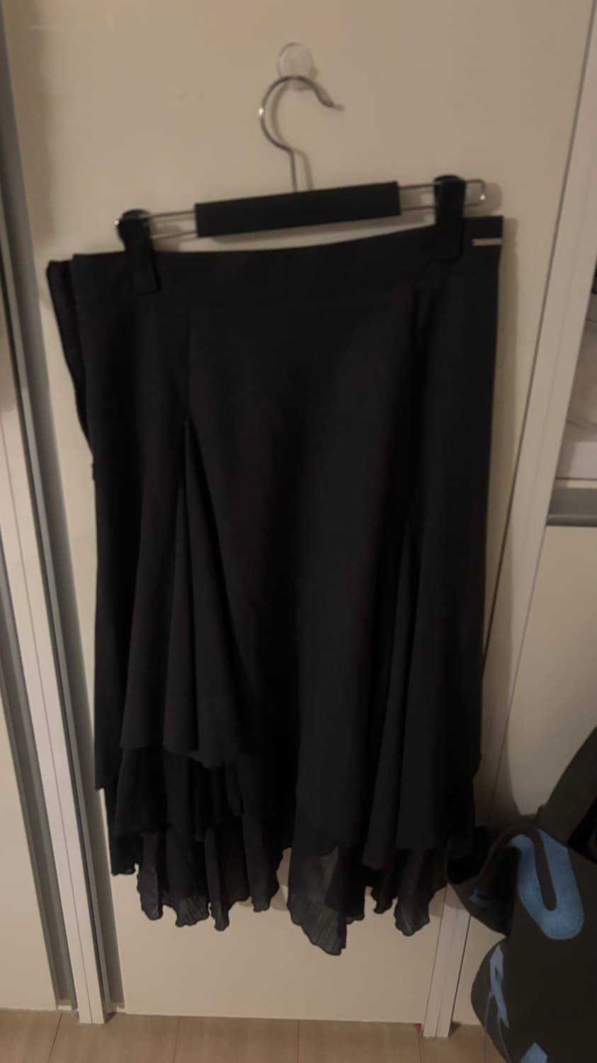 미세키서울 언발란스 레이어드 스커트 차콜 2 상품이미지5