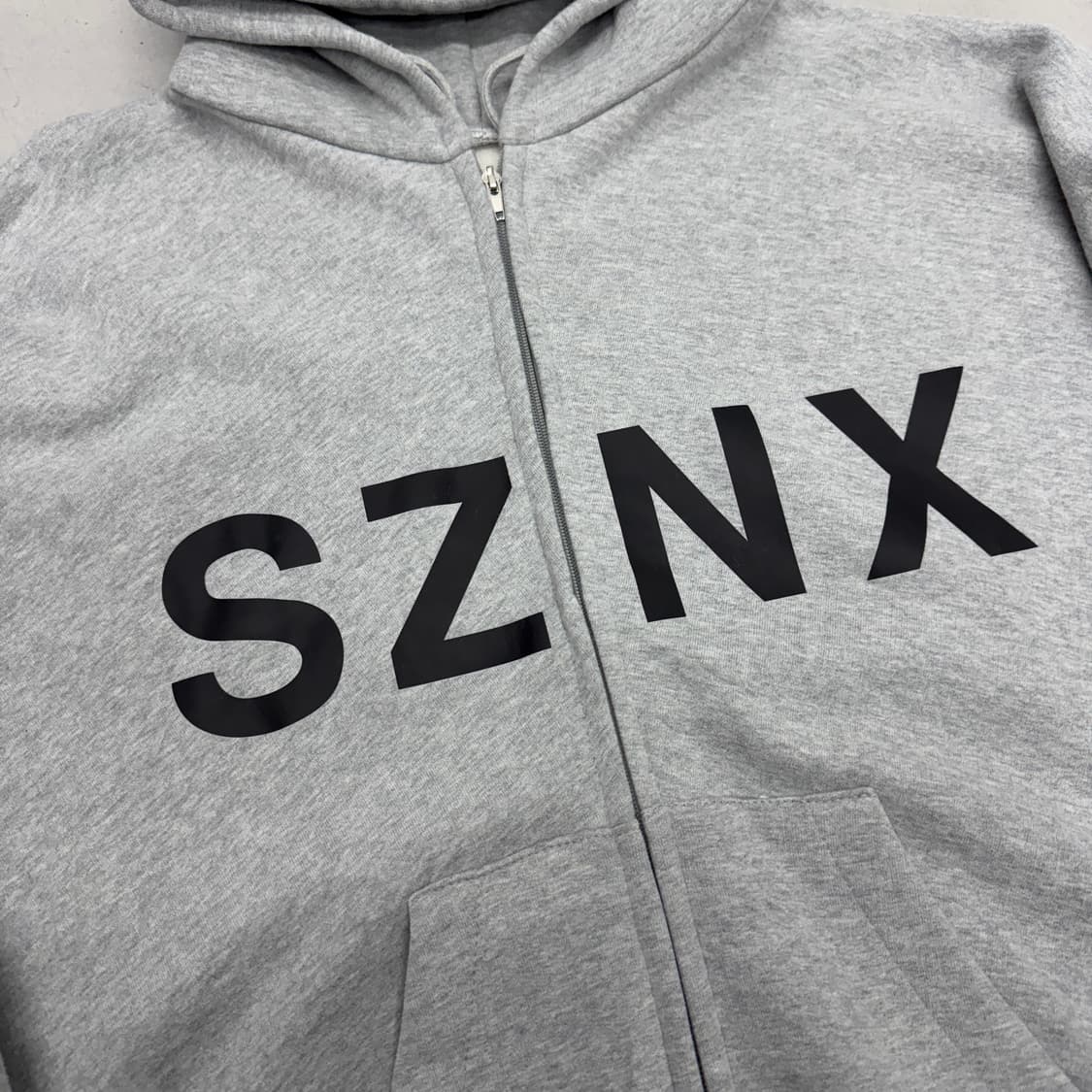 *새상품* 칸예 이지 후드집업 그레이 상품이미지4