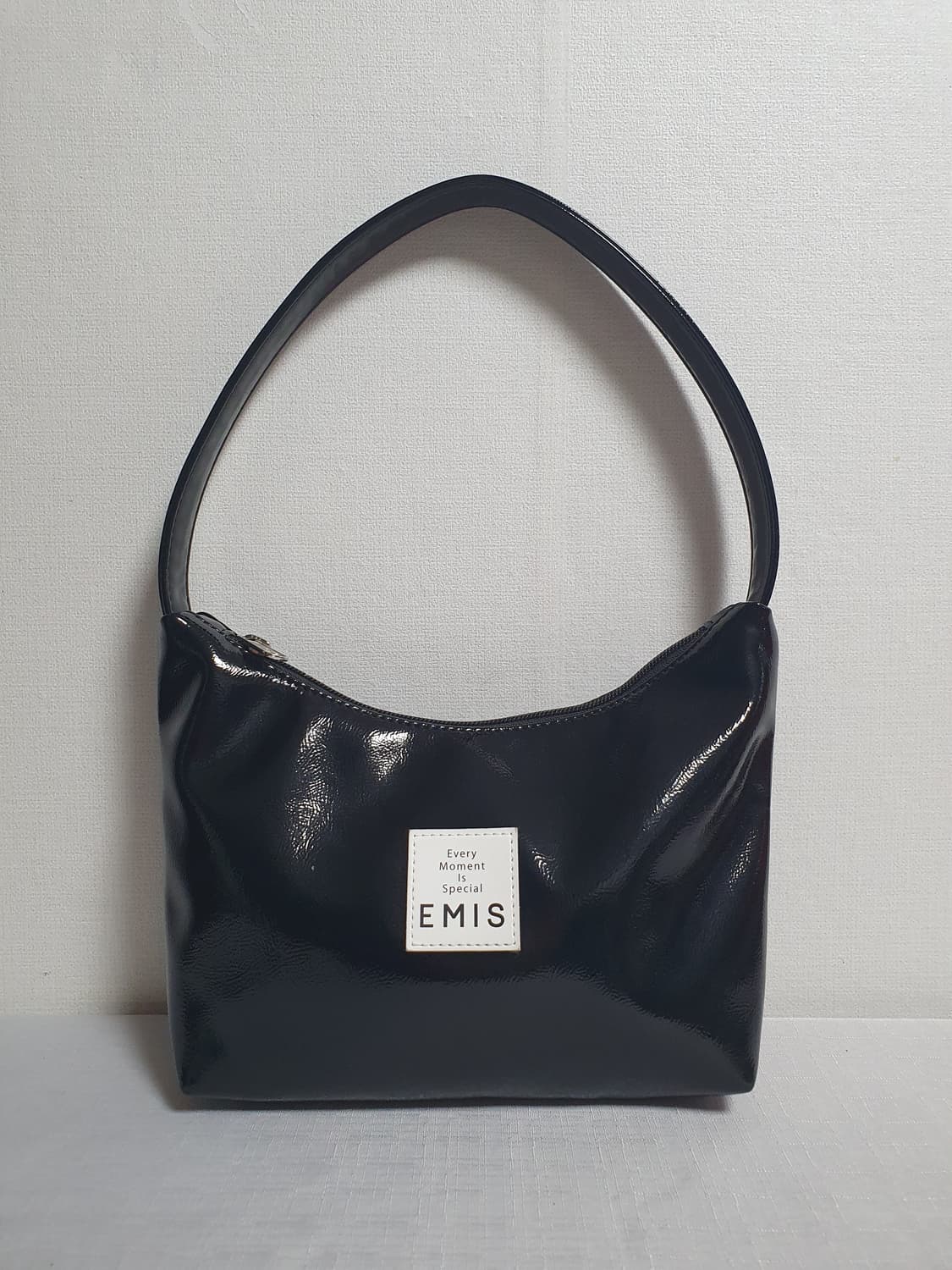 이미스 에나멜 호보백  상품이미지3