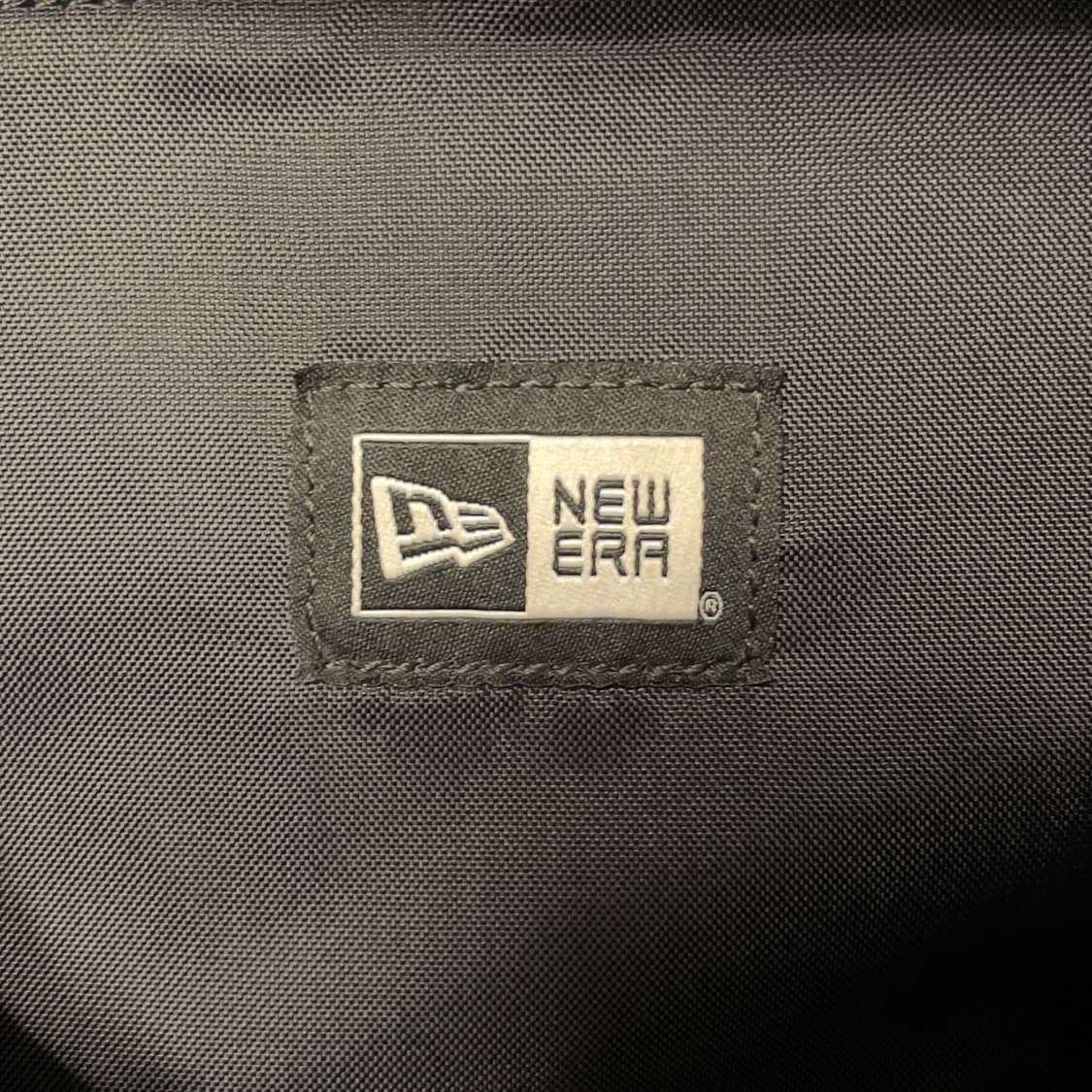 뉴에라 유틸리티 블랙 백팩   상품이미지5